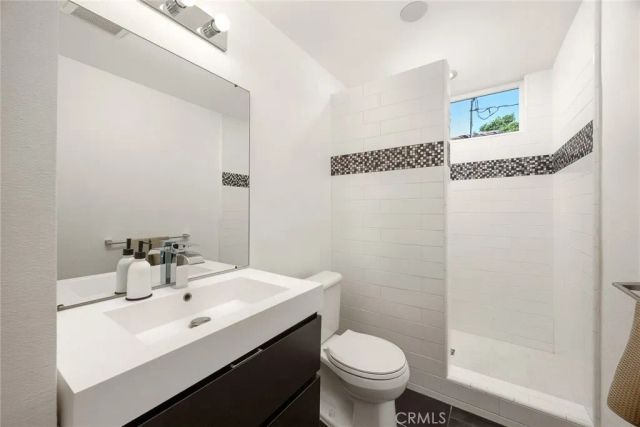 3929 El Moreno, La Crescenta, CA 91214
