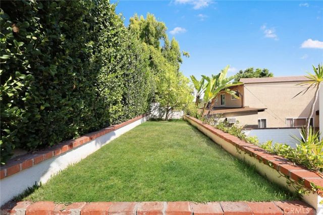 3929 El Moreno, La Crescenta, CA 91214