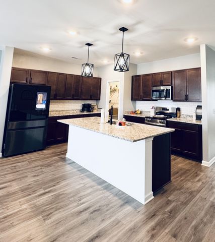 4802 Turquoise Ln, Murfreesboro, TN 37129