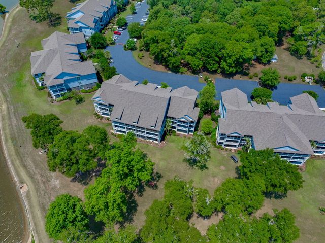 1184 Bridgeview Lane E104, Summerton, SC 29148