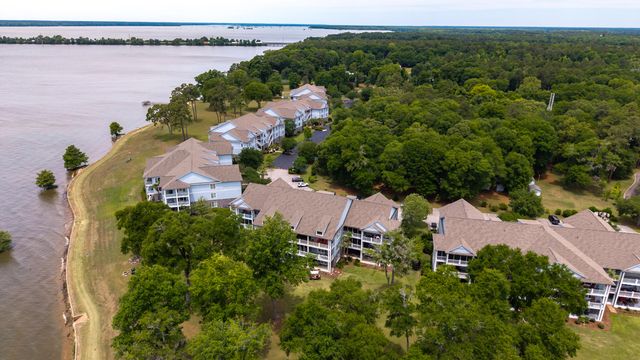 1184 Bridgeview Lane E104, Summerton, SC 29148