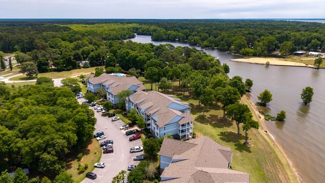 1184 Bridgeview Lane E104, Summerton, SC 29148