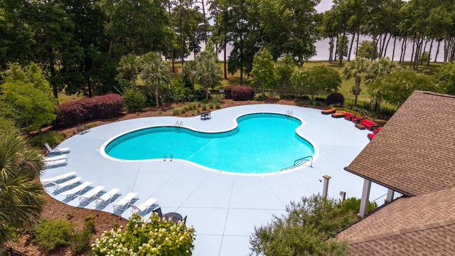 1184 Bridgeview Lane E104, Summerton, SC 29148