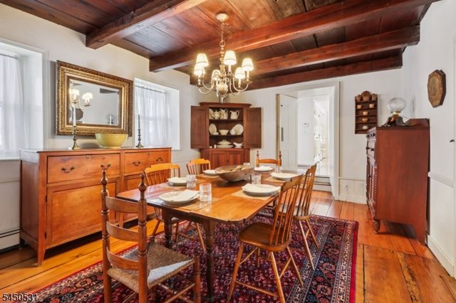 164 E Saddle River Rd, Saddle River Boro, NJ 07458