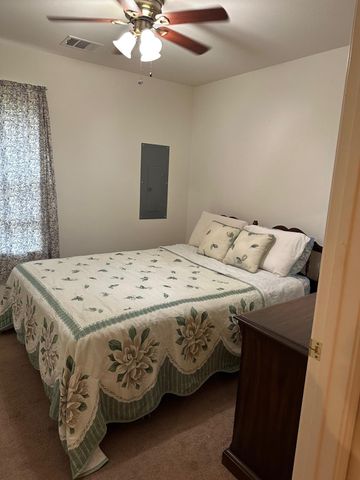 833 E Camp Street, La Grange, TX 78945