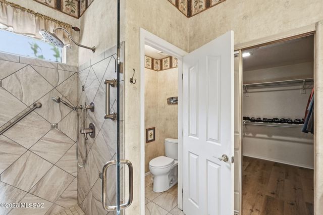 1018 N Cowboy Canyon Drive, Green Valley, AZ 85614