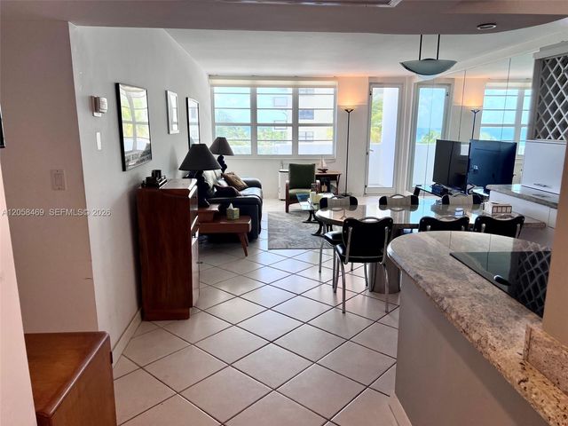 100 Lincoln Rd 542, Miami Beach, FL 33139