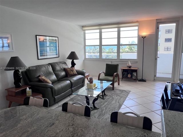 100 Lincoln Rd 542, Miami Beach, FL 33139