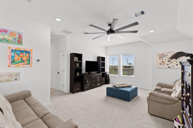 13716 Windward Mist Drive, Texas City, TX 77568