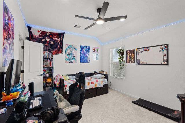 13716 Windward Mist Drive, Texas City, TX 77568