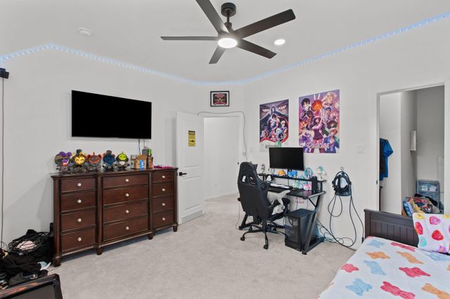 13716 Windward Mist Drive, Texas City, TX 77568