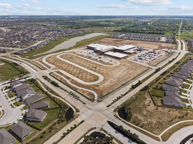 13716 Windward Mist Drive, Texas City, TX 77568