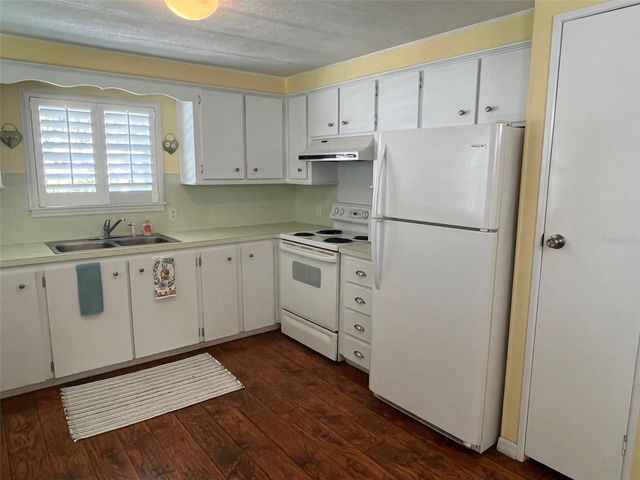 605 QUEEN PALM STREET, Largo, FL 33778