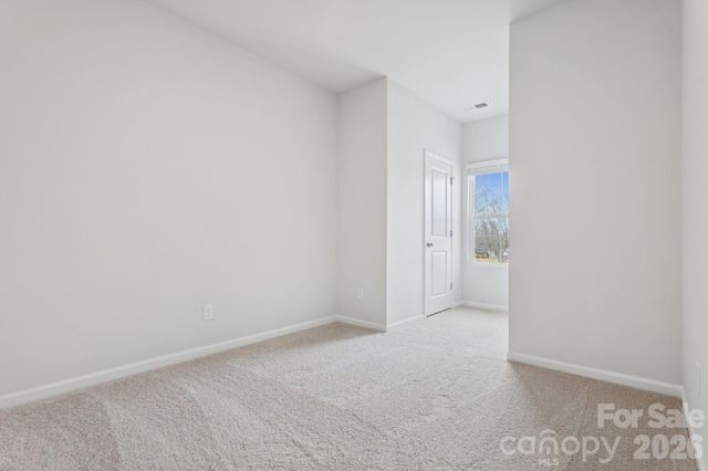 4742 Lakeview Road N 17, Charlotte, NC 28216