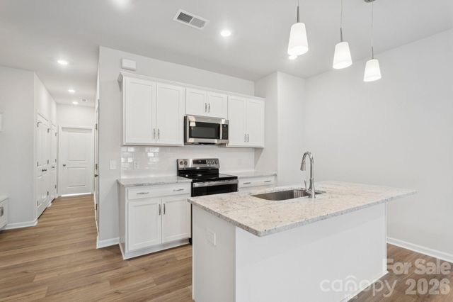 4742 Lakeview Road N 17, Charlotte, NC 28216