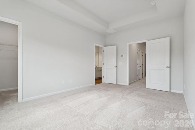 4742 Lakeview Road N 17, Charlotte, NC 28216