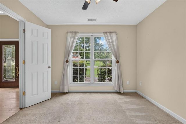 829 Sweden Forest Cove, Hampton, GA 30228