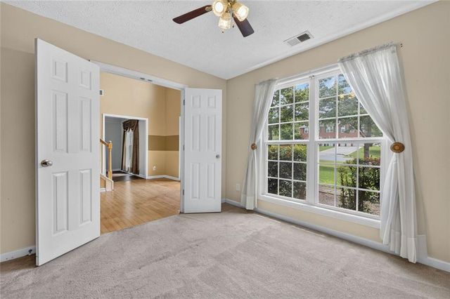 829 Sweden Forest Cove, Hampton, GA 30228
