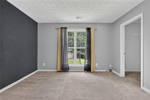 829 Sweden Forest Cove, Hampton, GA 30228