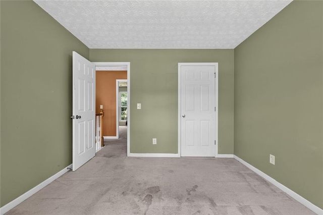 829 Sweden Forest Cove, Hampton, GA 30228