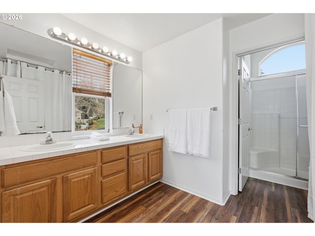 14885 Sw OSPREY Ct, Beaverton, OR 97007