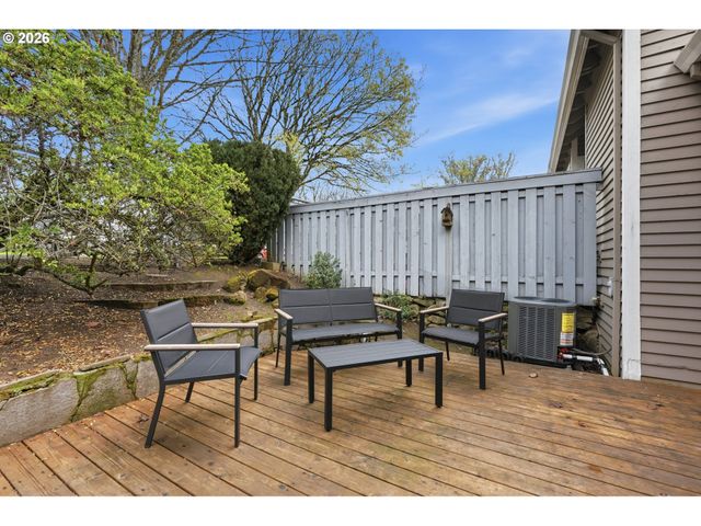 14885 Sw OSPREY Ct, Beaverton, OR 97007