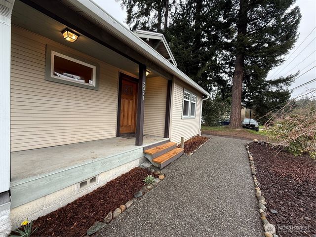 2327 W Mukilteo Boulevard, Everett, WA 98203