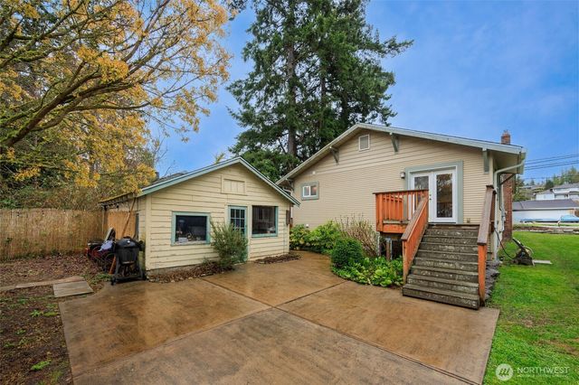 2327 W Mukilteo Boulevard, Everett, WA 98203