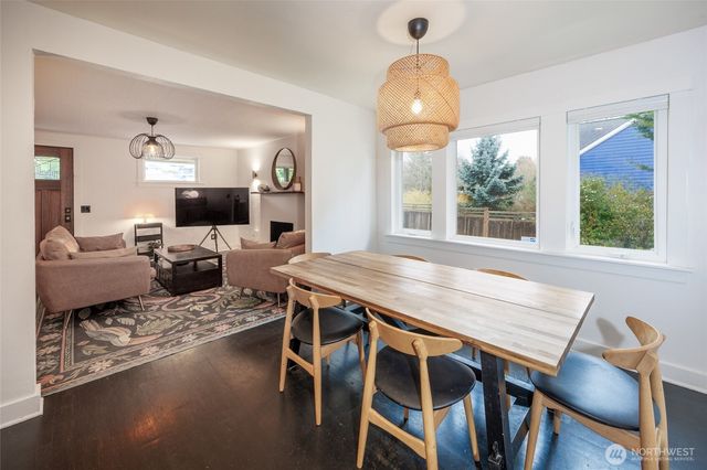 2327 W Mukilteo Boulevard, Everett, WA 98203