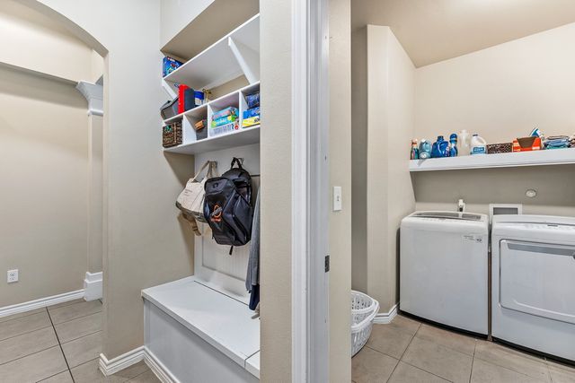 2274 Tallow Dr, Portland, TX 78374