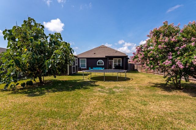 2274 Tallow Dr, Portland, TX 78374