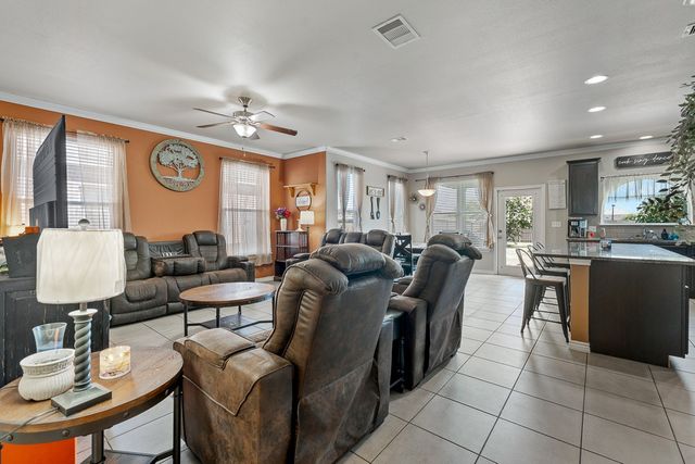 2274 Tallow Dr, Portland, TX 78374