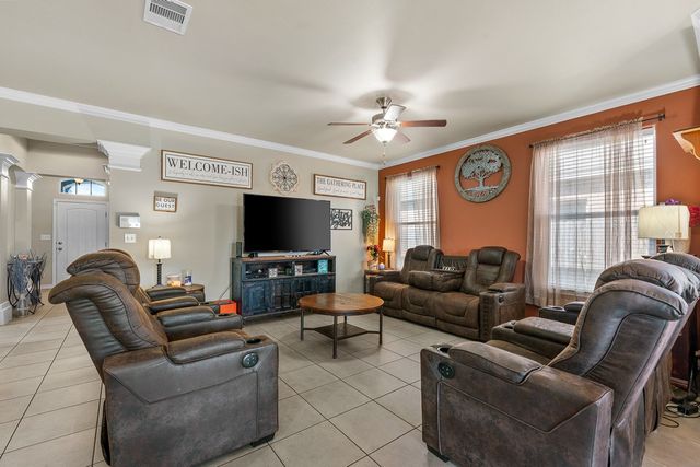 2274 Tallow Dr, Portland, TX 78374