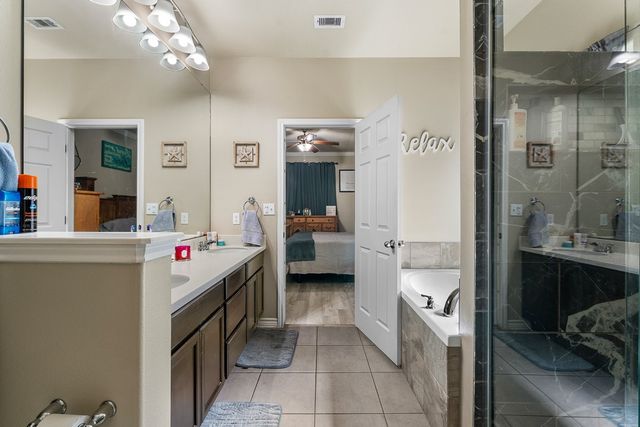 2274 Tallow Dr, Portland, TX 78374