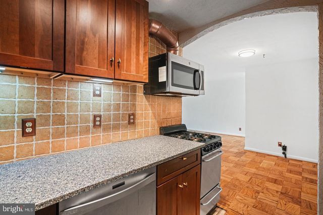 575 THAYER AVE #404, Silver Spring, MD 20910