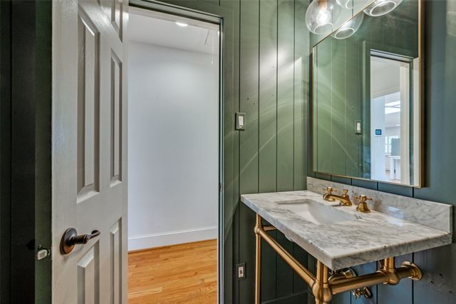 7727 La Avenida Drive, Dallas, TX 75248