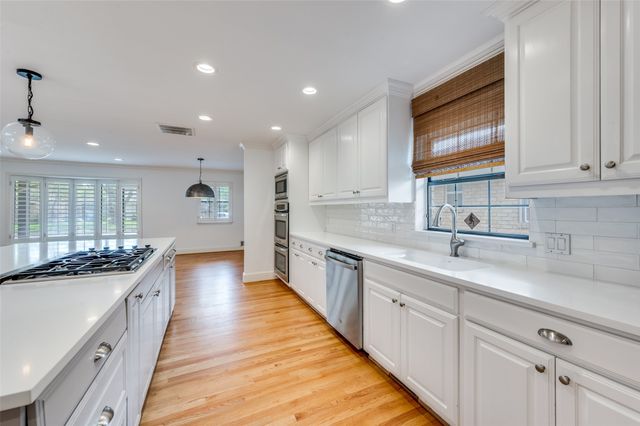 7727 La Avenida Drive, Dallas, TX 75248