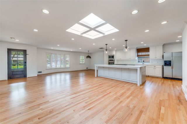 7727 La Avenida Drive, Dallas, TX 75248