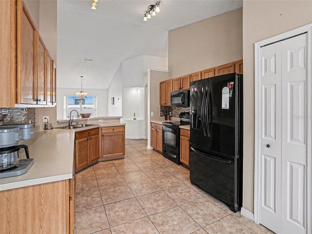 2415 BLACK POWDER LANE, Kissimmee, FL 34743