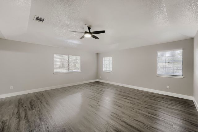 1612 Hermitage Drive, Round Rock, TX 78681