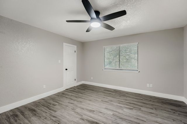 1612 Hermitage Drive, Round Rock, TX 78681