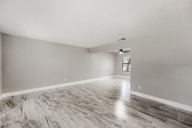 1612 Hermitage Drive, Round Rock, TX 78681