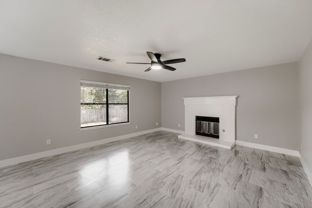 1612 Hermitage Drive, Round Rock, TX 78681