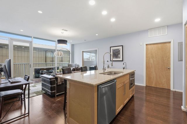 1600 Barton Springs RD 1106, Austin, TX 78704