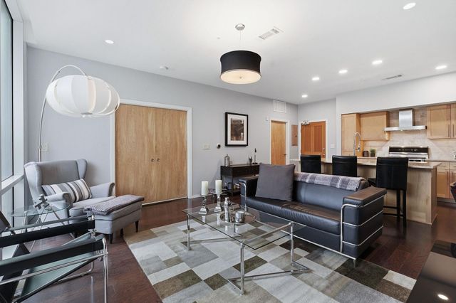 1600 Barton Springs RD 1106, Austin, TX 78704