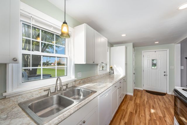 7088 Phillipsburg Union Road 7088 Phillipsburg Union Road, Brookville, OH 45309