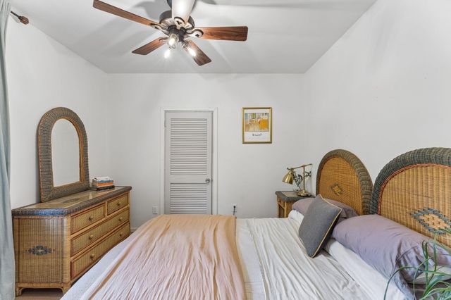 103 W Mimosa CIR, San Marcos, TX 78666