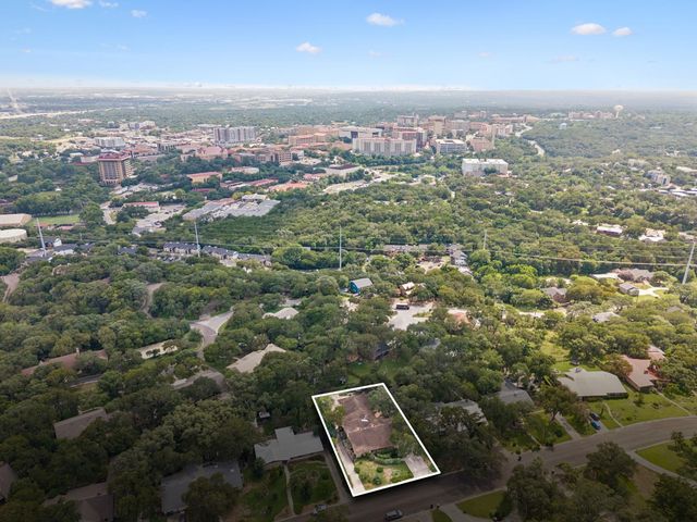 103 W Mimosa CIR, San Marcos, TX 78666