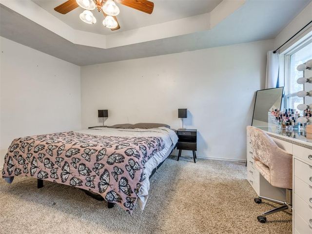 720 NW 8th Street, Moore, OK 73160