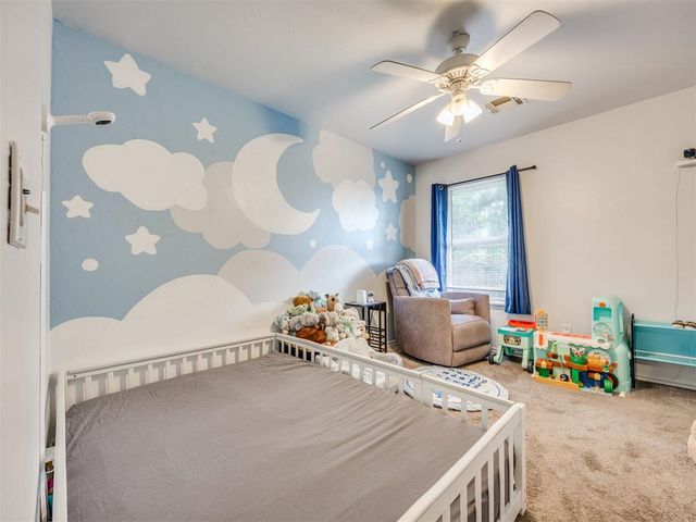 720 NW 8th Street, Moore, OK 73160